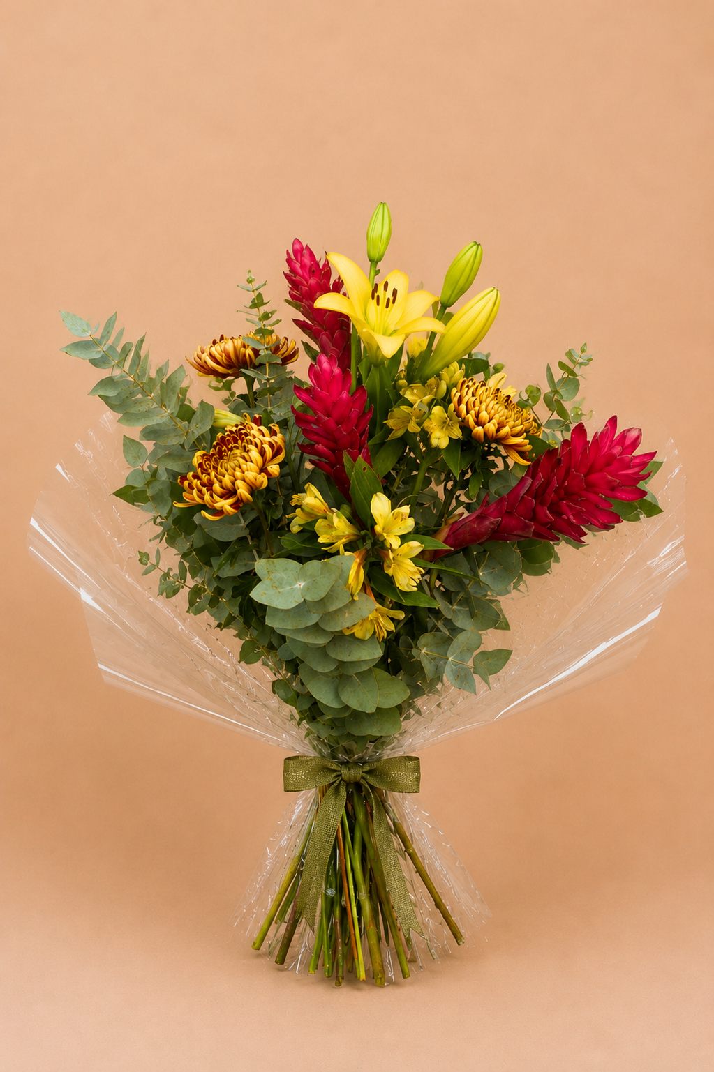 Buquê do Dia com lírios amarelos e flores vermelhas, tamanho P